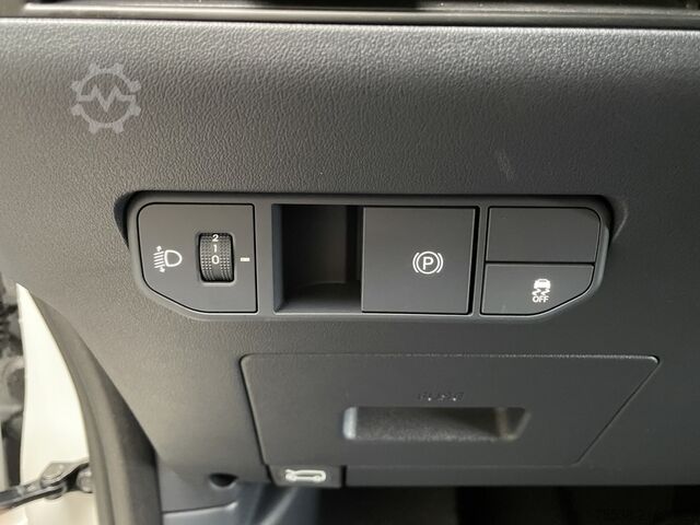 Furgon panel Kia PV5 CARGO L2H1 71.2 kWh PLUS Wärmepumpe+Allwetterreif.