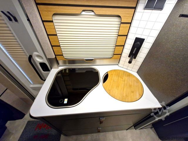 Camper semintegrato HYMER/ERIBA ML-T Xperience 570 *Abstands-Tempomat*D-Heizung*