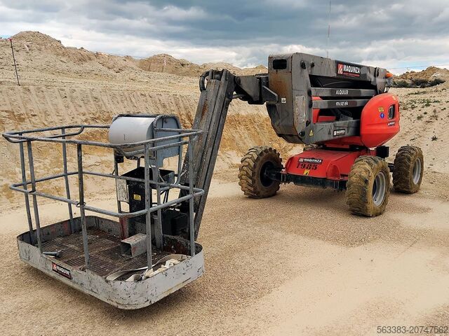 Podnośnik koszowy teleskopowy Manitou 160ATJ