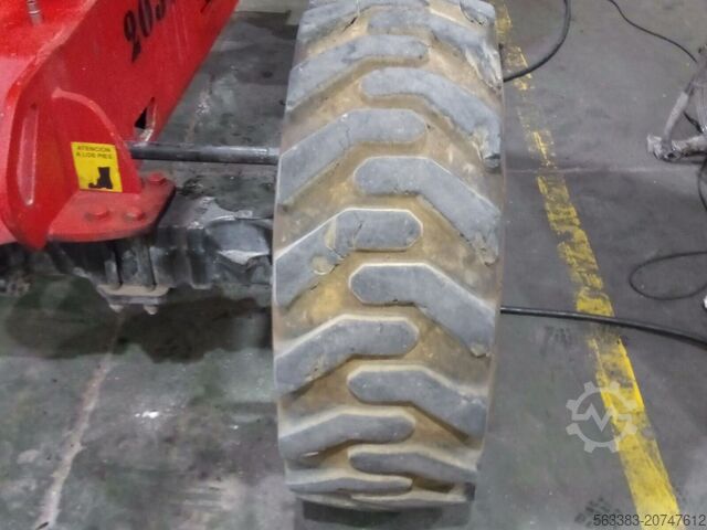 Podnośnik koszowy teleskopowy Manitou 160ATJ