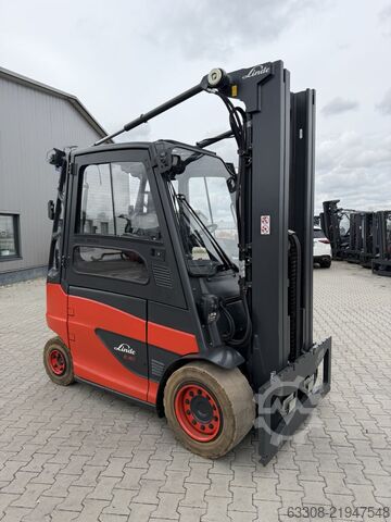 Elektro 4 Rad-Stapler Linde E40H-01/600