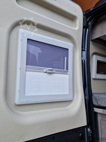 Autocamper PÖSSL Summit Shine 600L  180PS Automat Markise Solar