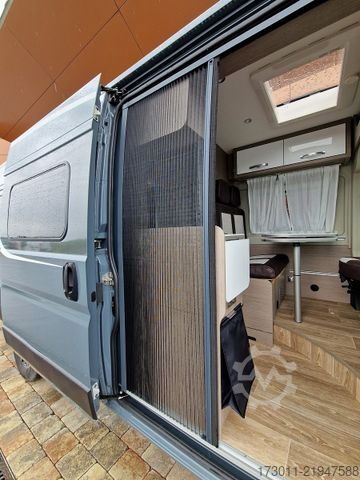 Autocamper PÖSSL Roadcruiser Fiat Automat 180PS Dieselheizung