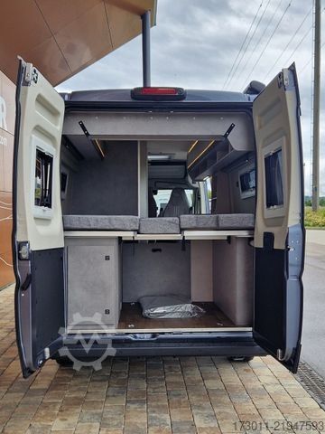 Autocamper PÖSSL Summit Shine 640 Automat Premium