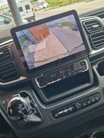 Autocamper PÖSSL Summit Shine 640 Automat Premium