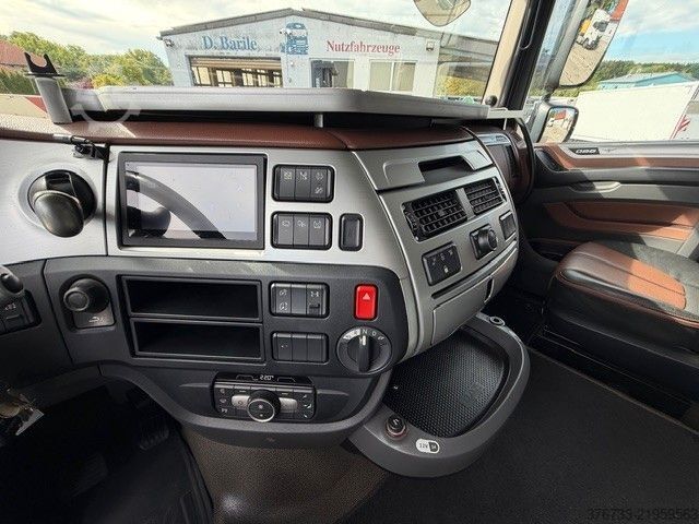 Tracteur routier standard DAF XF 530 FT SSC Intarder Standklima 90th-Special