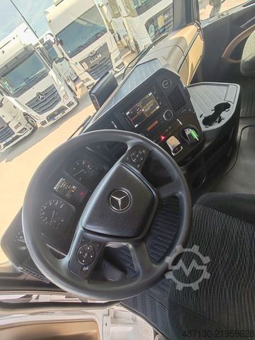 Ελκυστήρας μεγάλου όγκου MERCEDES-BENZ MERCEDES ACTROS MEGA 1851 Prime