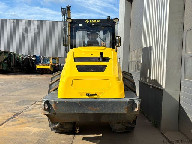 Rolo simples Bomag BW219PDH-5 (20t)