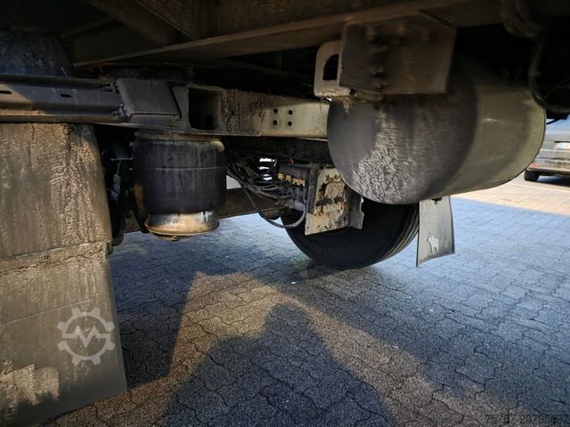 Chladírenský návěs SCHMITZ CARGOBULL City Tiefkühler, 2. Achs drehbar, 3 to Ladebordw