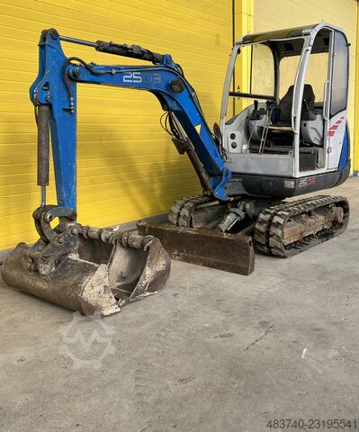 Mini bager Wacker Neuson 2503 RD