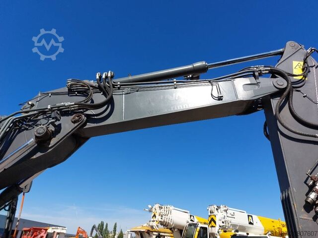 Raupenbagger Volvo ECR 235 EL