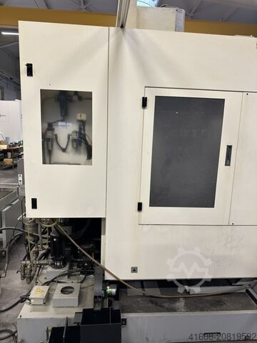 CNC obrábacie centrum - vertikálne MÜGA V 43