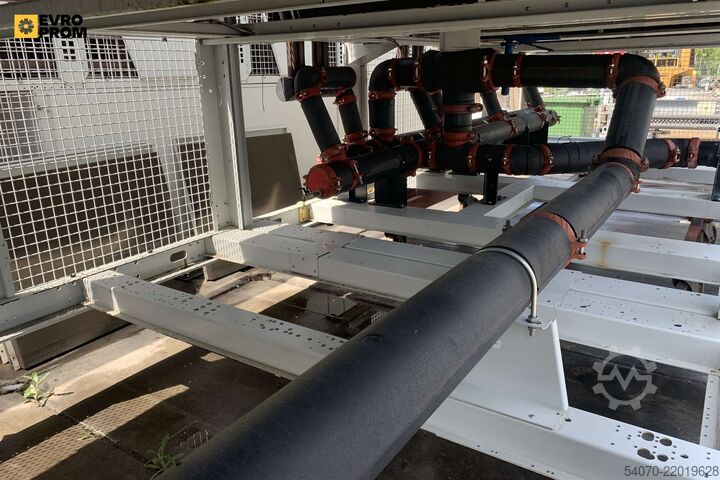 чиллер Used Industrial Chiller SWEGON - 486 kW | With warranty