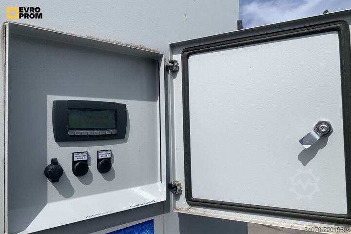 чиллер Used Industrial Chiller SWEGON - 486 kW | With warranty