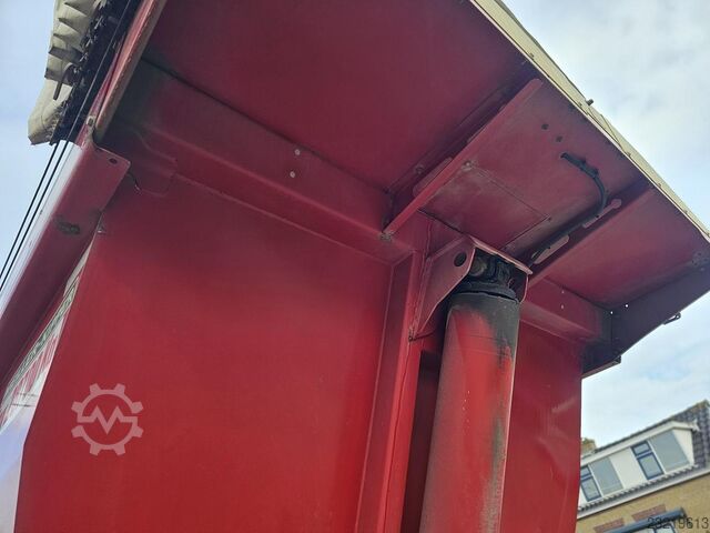 2014 MEILLER MHPS 12/27/LOSS4, STÁLSTURTUVAGN / 30 M³ / SAF-DISKABREMSUR / LYFTIÖXULL MEILLER MHPS 12/27/LOSS4, STEEL TIPPER / 30 M3/ SAF DIS...