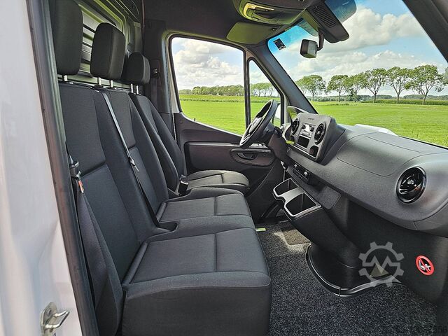 Camioneta familiar de techo alto MERCEDES-BENZ ESPRINTER L2H2 41kWh Automaat!