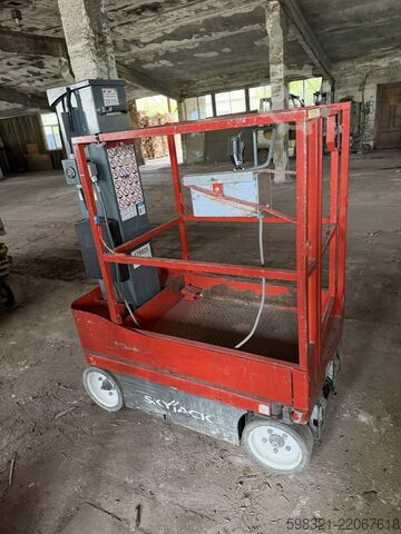 Mobilioji darbo platforma Skyjack SJ16