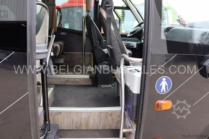 মিনিবাস Indcar Indcar / Iveco Wing / Daily / Automatic / Airco