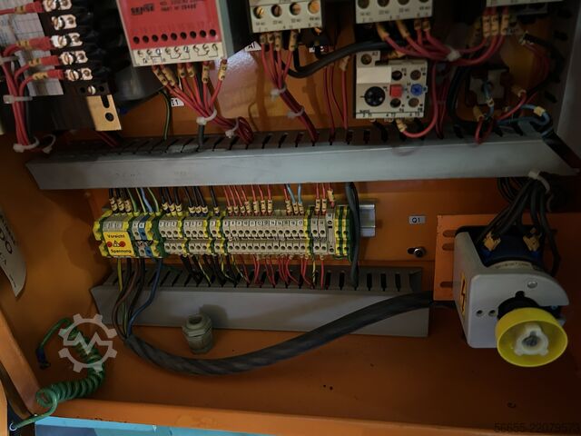 সেন্টার লেদ Nardini MS 175 E