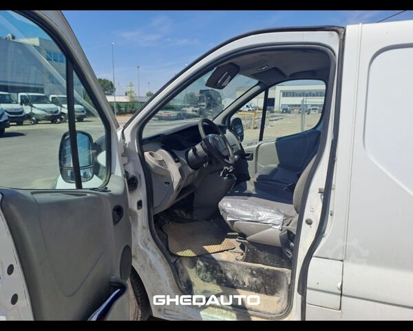 Minibusz RENAULT RENAULT - RENAULT TRAFIC