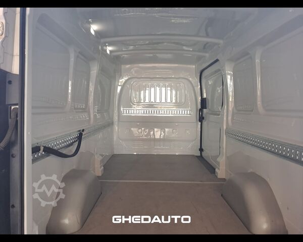 小型客车 MAXUS DELIVER 9 - DELIVER 9 FURGONE