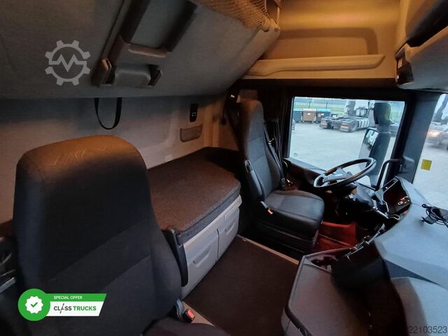 Unit traktor standard SCANIA R460 CR20H ACC ADAS Package