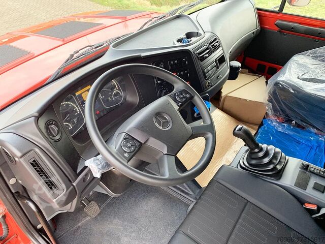 Chassis with cab Mercedes-Benz Zetros 2045 Chassis Cabin