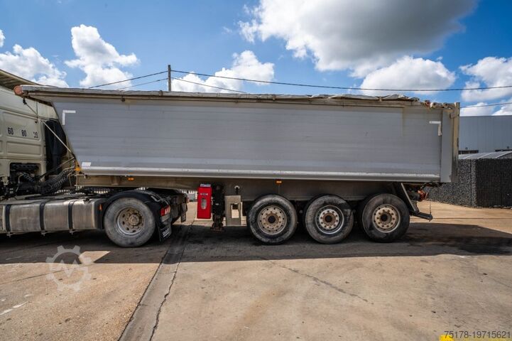 Benne BENALU C39C17-ALU + BACHE - 30m3