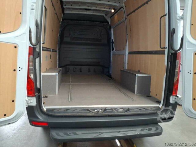 Fourgon Mercedes-Benz Sprinter 317 CDI,L2H2,Automatik,Kamera,Navi