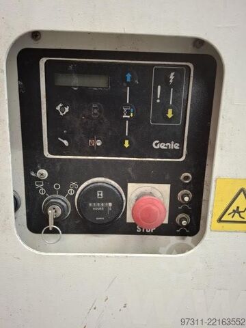 Ascensore a forbice Genie GS-4069 RT OR