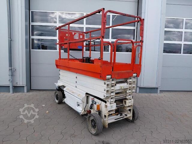 Ascensore a forbice JLG 2646ES