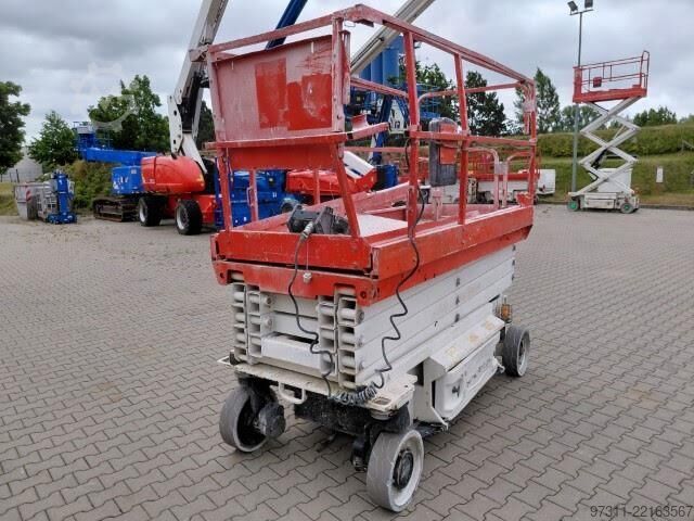 Ascensore a forbice JLG 2646ES
