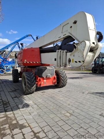 Piattaforma di lavoro telescopica articolata JLG 1250AJP
