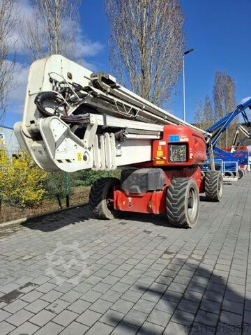 Piattaforma di lavoro telescopica articolata JLG 1250AJP