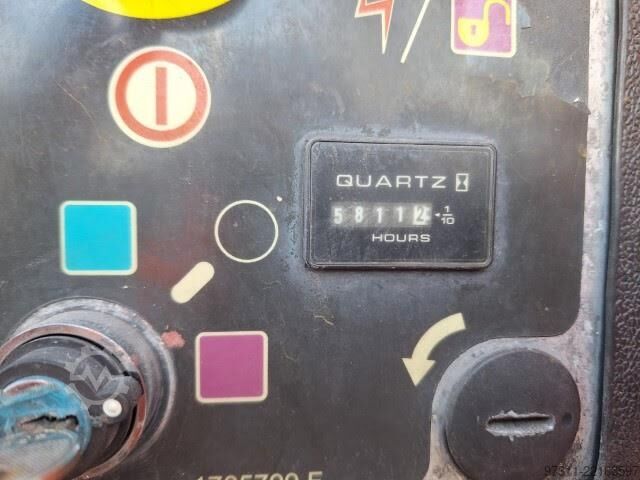 Piattaforma di lavoro telescopica articolata JLG 1250AJP