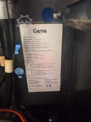 Ascensore a forbice Genie GS-3369 RT OR
