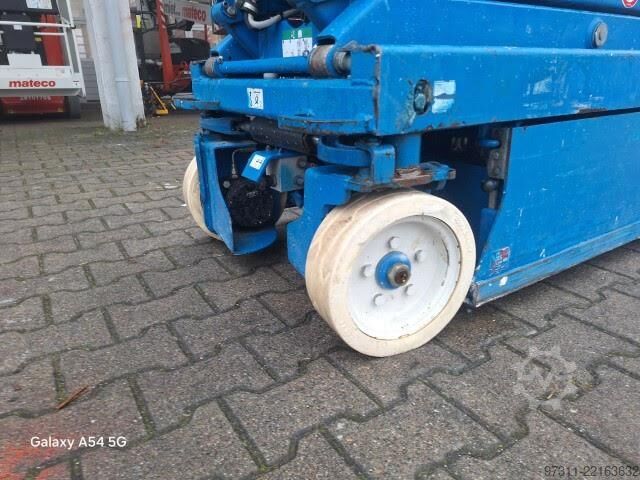 Ascensore a forbice SkyJack SJIII 3219