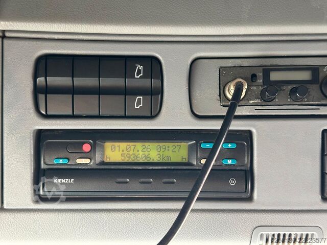 Standard SZM MERCEDES-BENZ MP3 1855 4x2BL Schausteller/Retarder/AHK*Slider