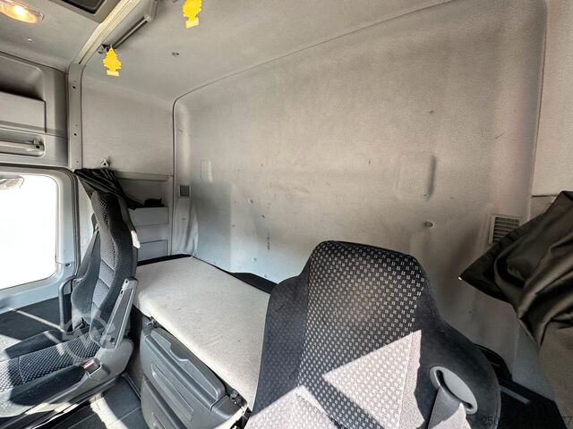 Standard SZM MERCEDES-BENZ MP3 1855 4x2BL Schausteller/Retarder/AHK*Slider