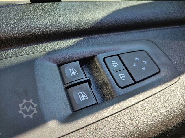 Van bumbung tinggi Renault Master L2H2 170 Neues Modell 10´´ Navi Kamera