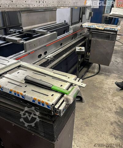 CNC-Abkantpresse Bystronic Xpert 250x4100