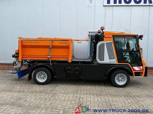 Hátíð loftrými sendibíll Hansa Hansa AZP 1003L Winterdienst-Streuer + Schild