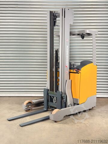 Reach truck Jungheinrich ETV 214 - Service Neu - Batteire 82% - Garantie