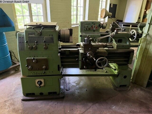 Torno-convencional-electrónico MEUSER M1L