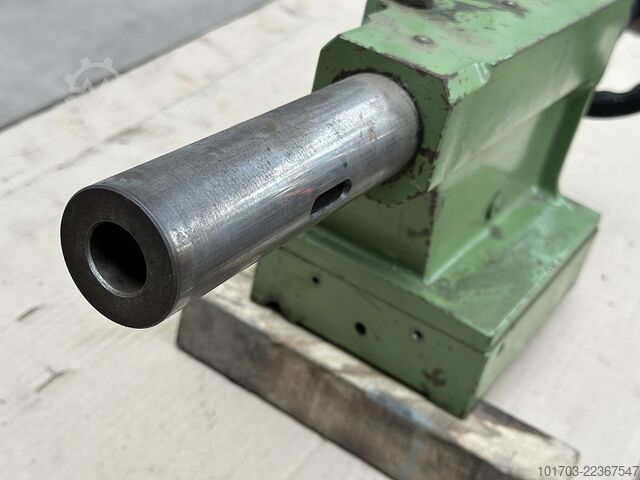 Luneta móvel para torno PINACHO Contrepointe pour tour PINACHO Hauteur de pointe 180 mm