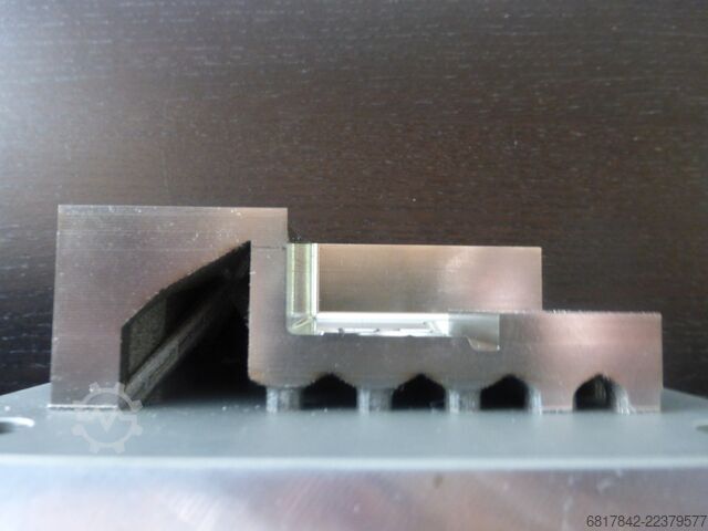 Hybrid additive machining center Matsuura LUMEX Avance-25