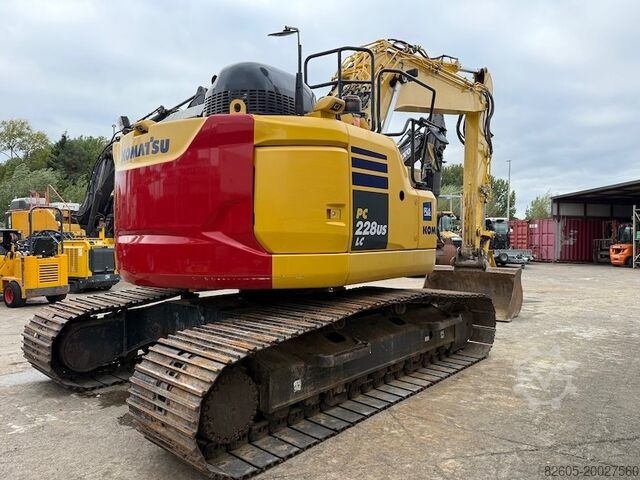 Pásové rýpadlo Komatsu PC 228 USLC-11