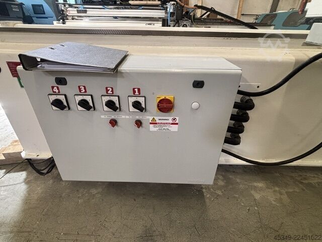  Pade Uinze 4T2500STD
