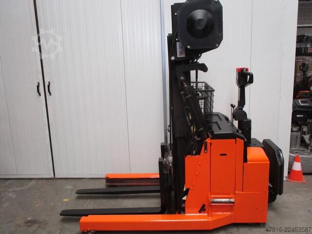 手动堆高车 BT RWE120