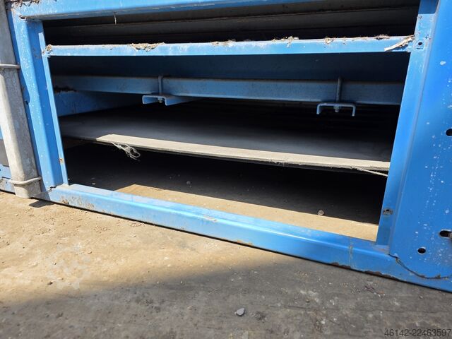  Stadler Bunker Hopper
